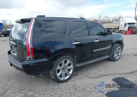 2009 Chevrolet Tahoe Lt2 z USA, uszkodzony, nr VIN 1GNFC23069R153880